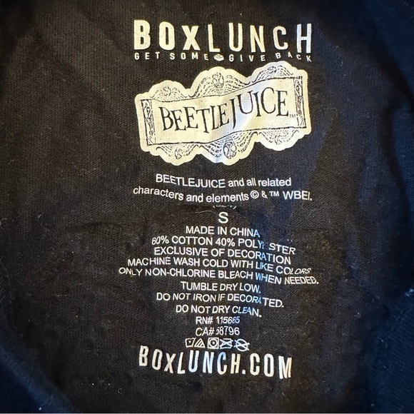 Box Lunch Beetlejuice Carousel Embroidered Graphic Tee Adult Sz Small - Picture 7 of 8